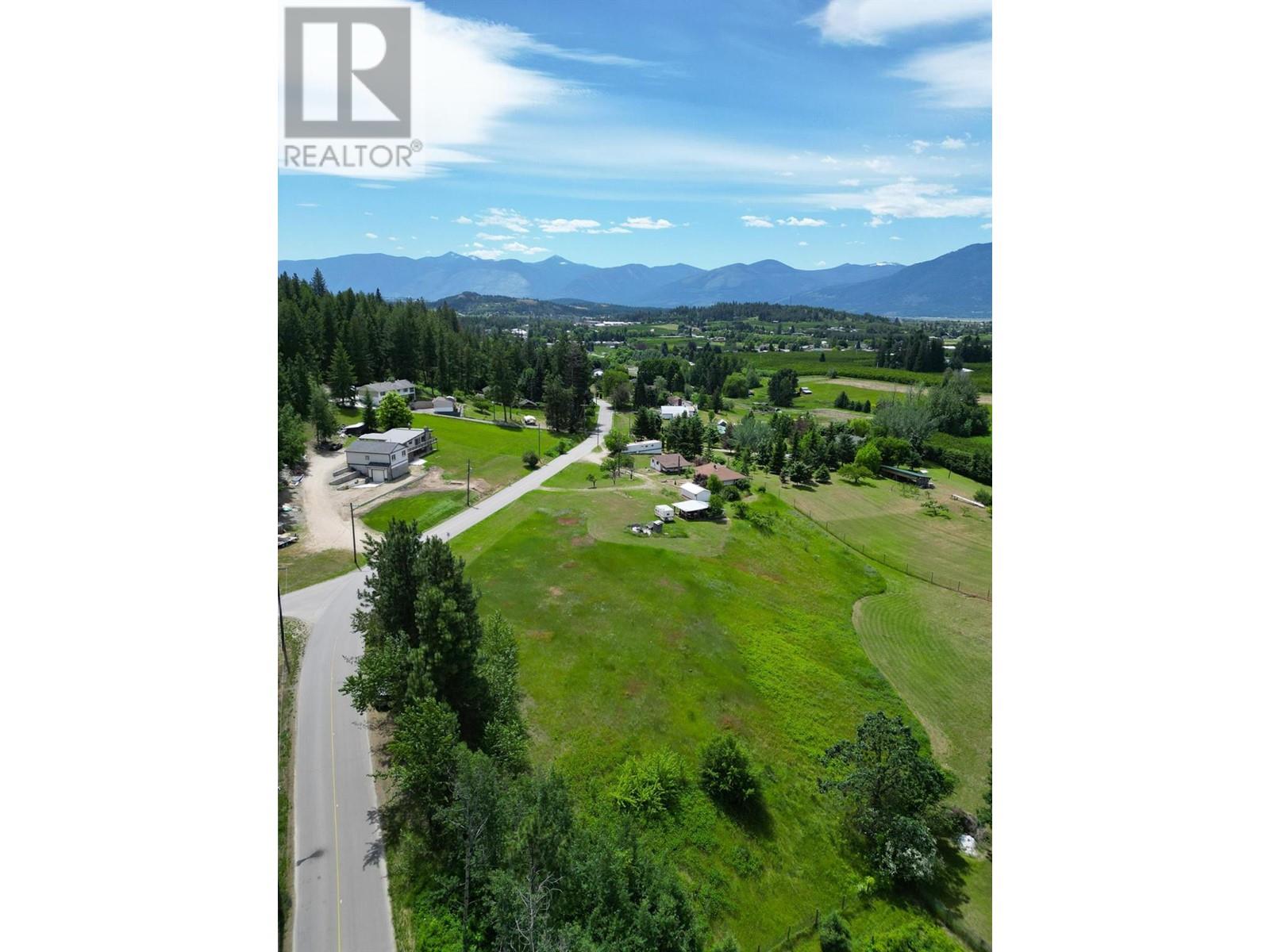 217 36th  N Avenue, Creston, British Columbia  V0B 1G1 - Photo 6 - 2478484