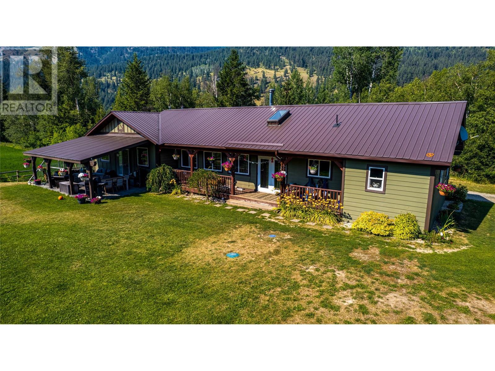 26 Byers Road, Cherryville, British Columbia  V0E 2G1 - Photo 10 - 10319955