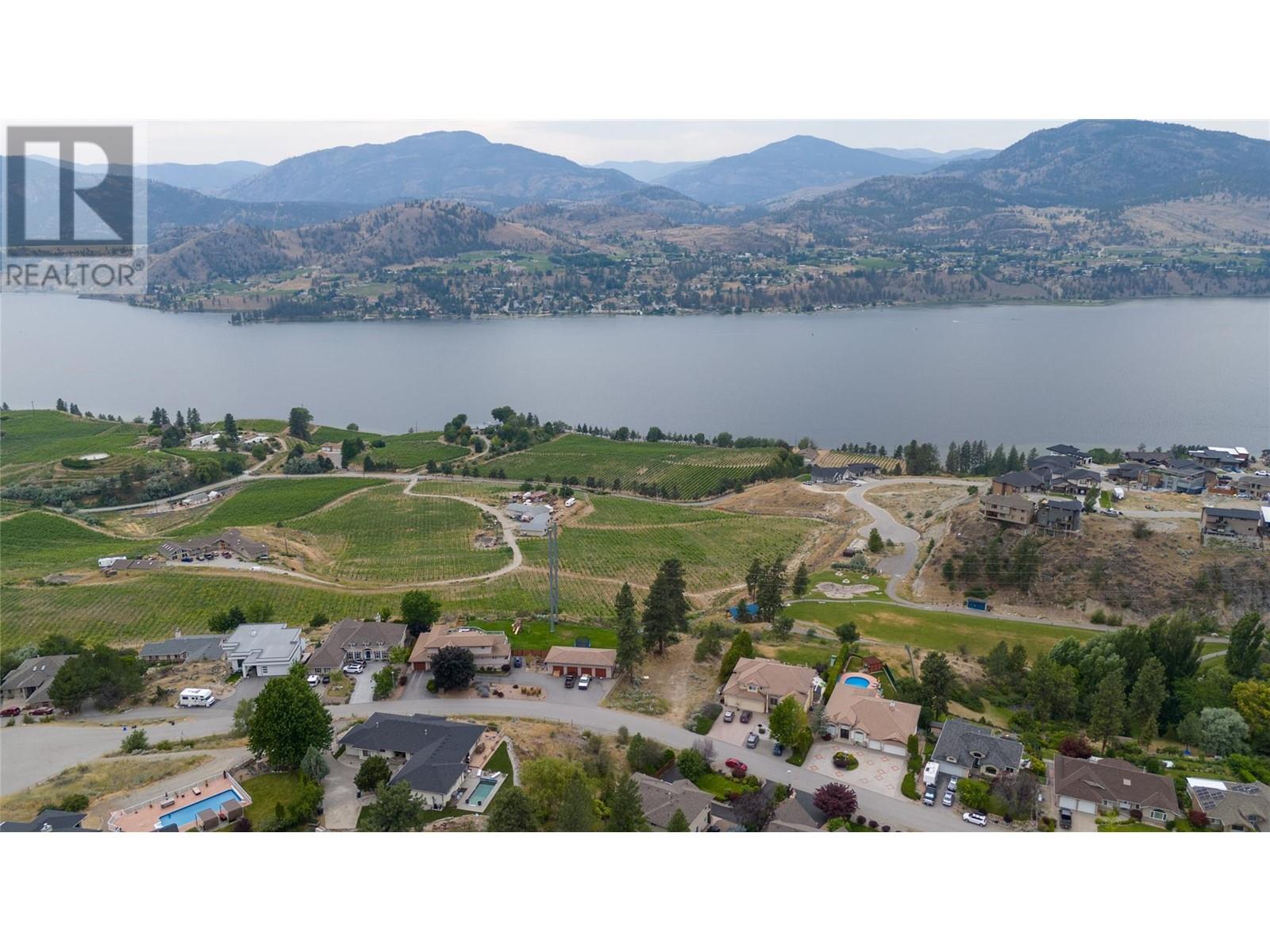 304 Heritage Boulevard, Okanagan Falls, British Columbia  V0H 1R3 - Photo 15 - 10319567