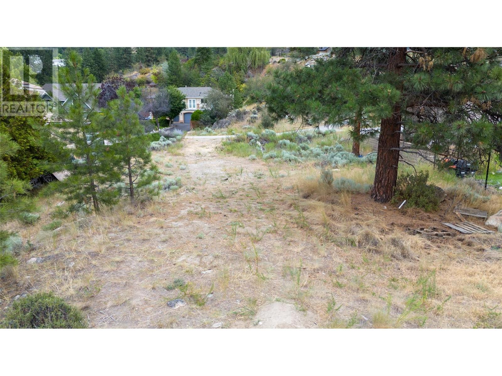 304 Heritage Boulevard, Okanagan Falls, British Columbia  V0H 1R3 - Photo 4 - 10319567