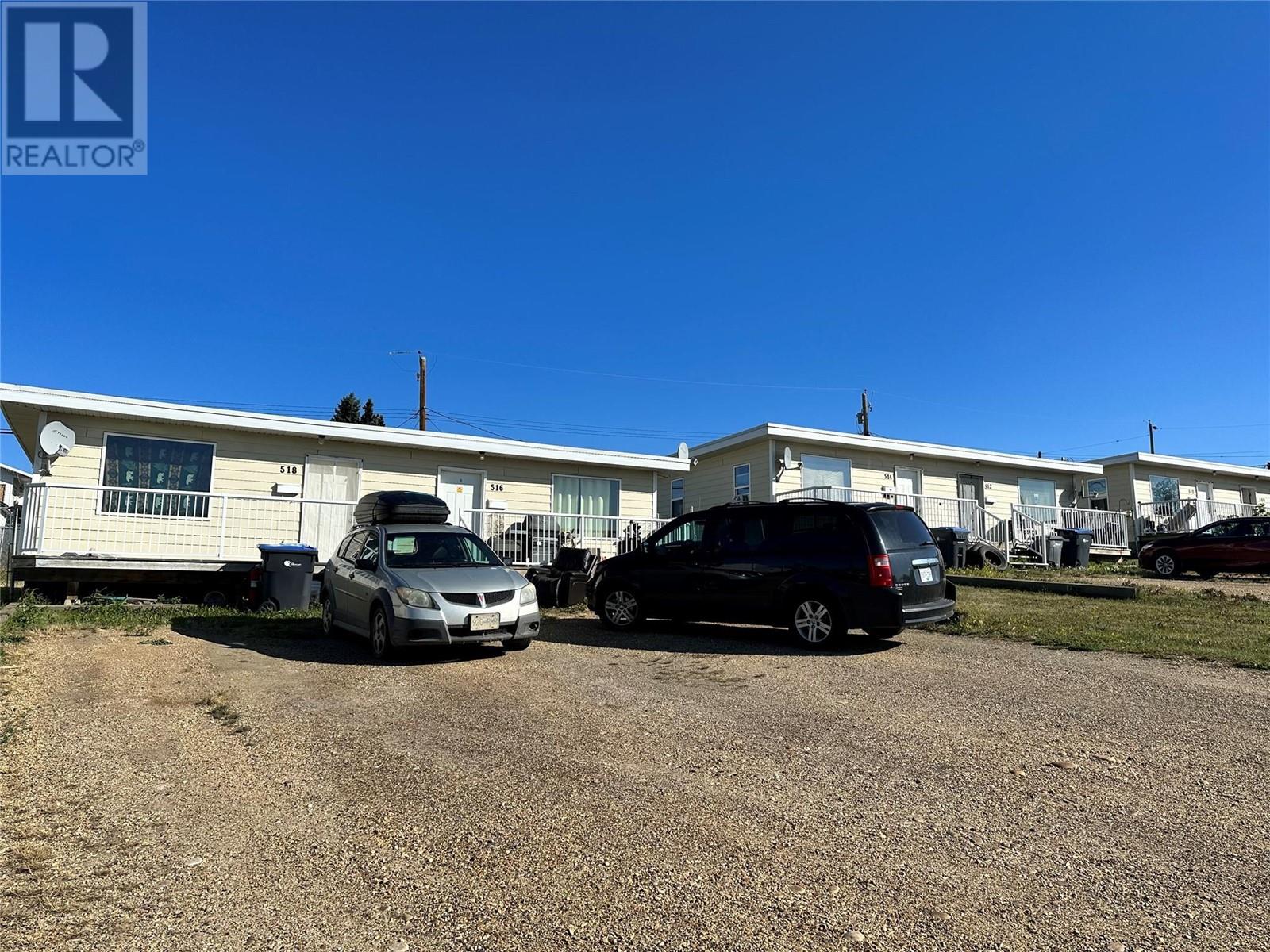 516 100a Avenue, Dawson Creek, British Columbia  V1G 1X7 - Photo 1 - 10320115