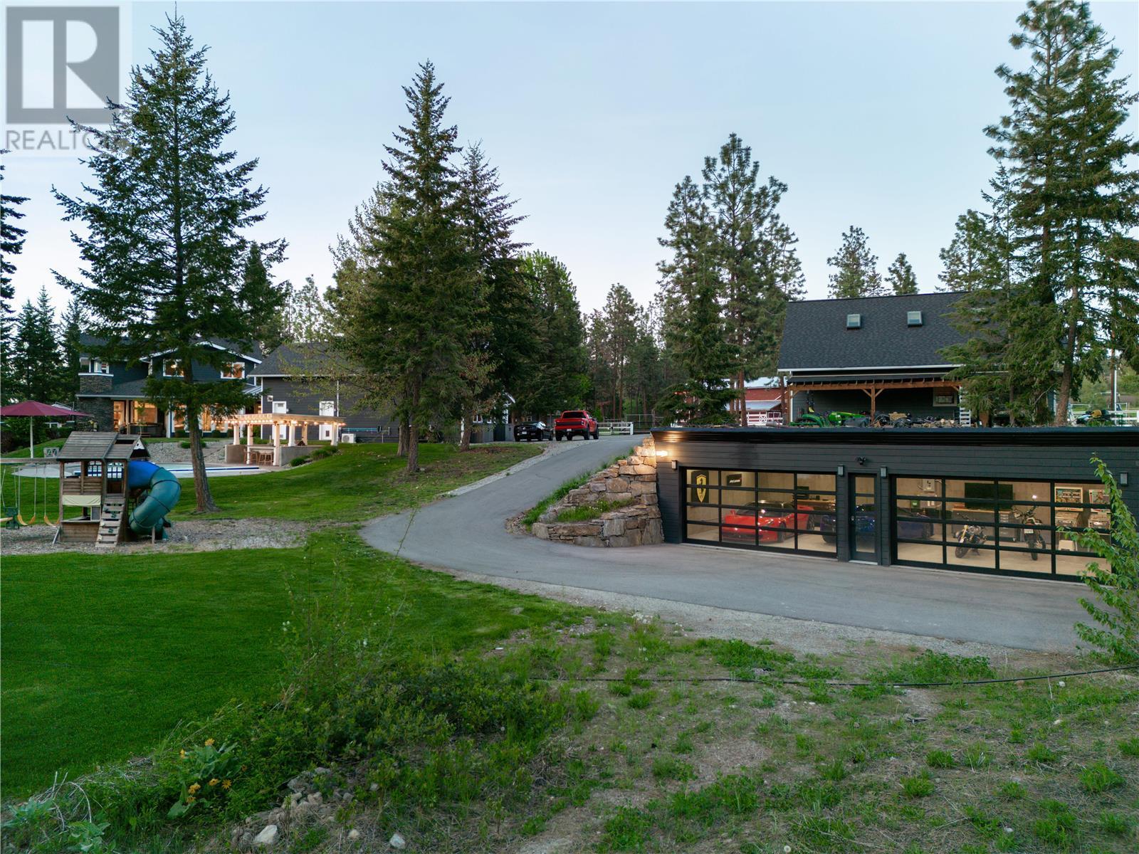 2815 Harvard Road, Kelowna, British Columbia  V1W 4C2 - Photo 53 - 10320219