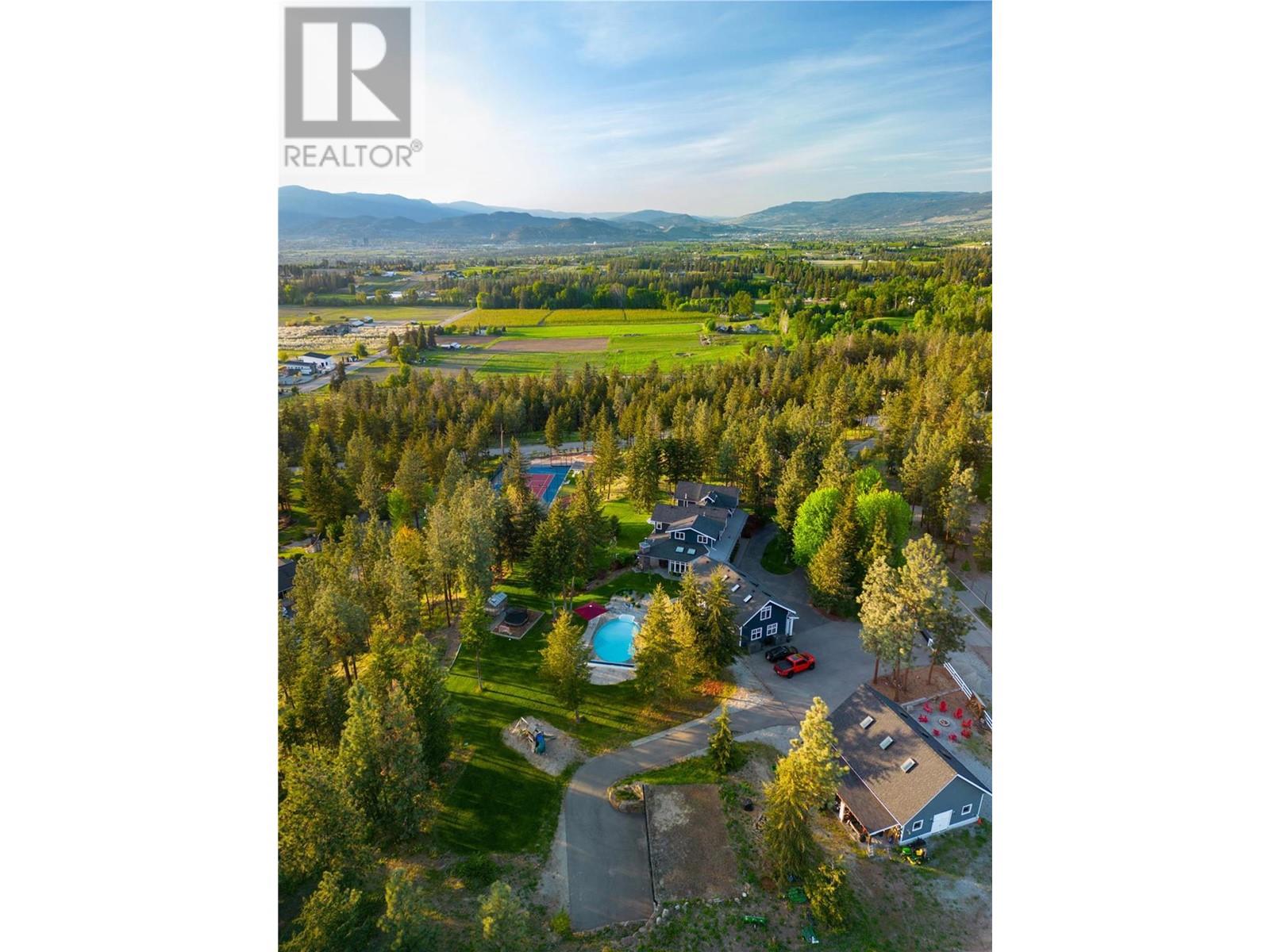 2815 Harvard Road, Kelowna, British Columbia  V1W 4C2 - Photo 57 - 10320219