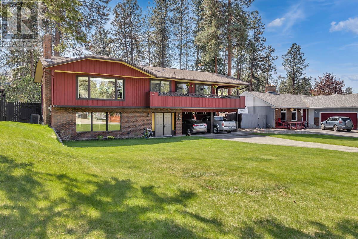 655 Barnaby Road, Kelowna, British Columbia  V1W 4N8 - Photo 1 - 10320284