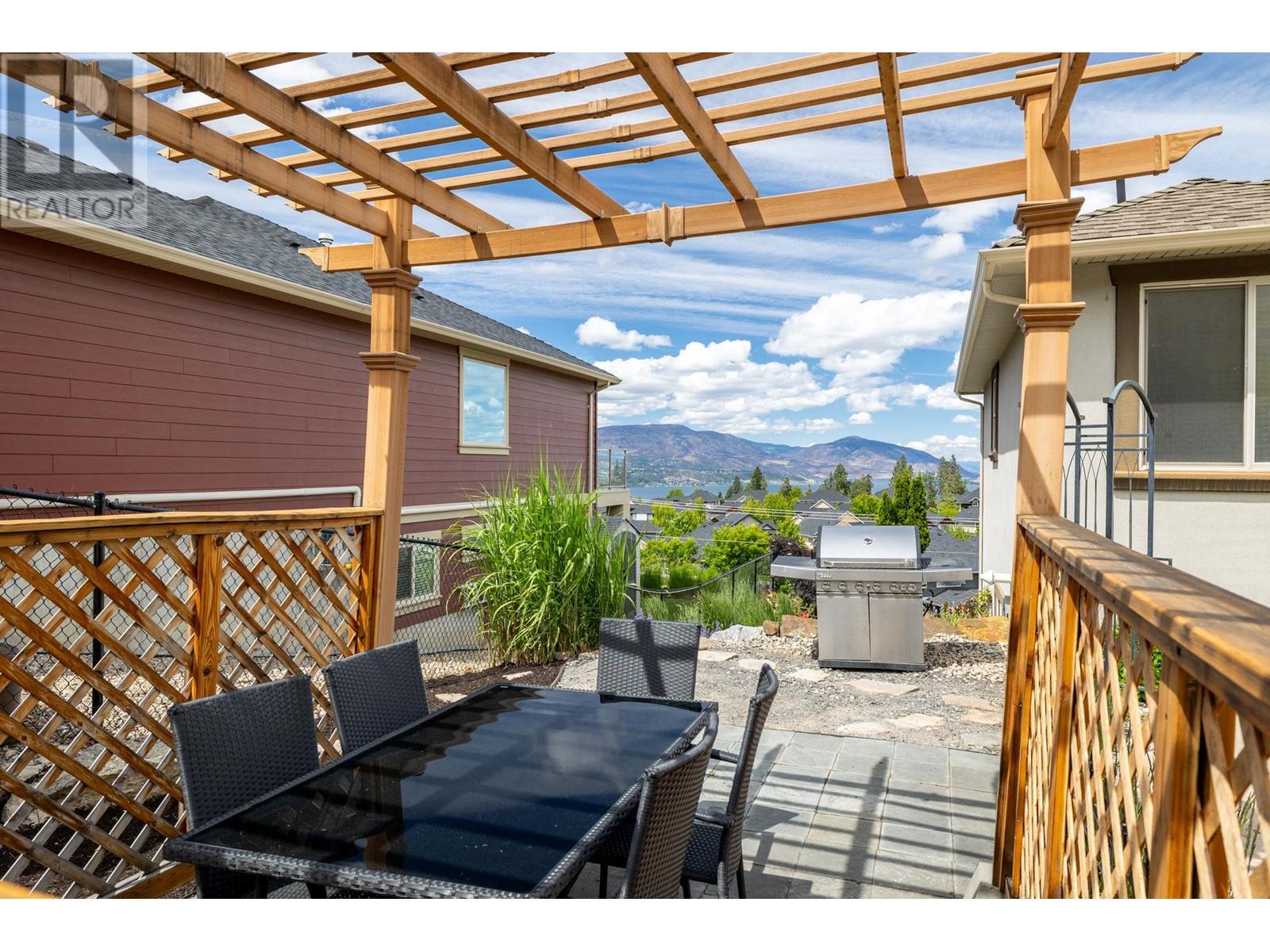 368 Trumpeter Court, Kelowna, British Columbia  V1W 5J4 - Photo 51 - 10320327