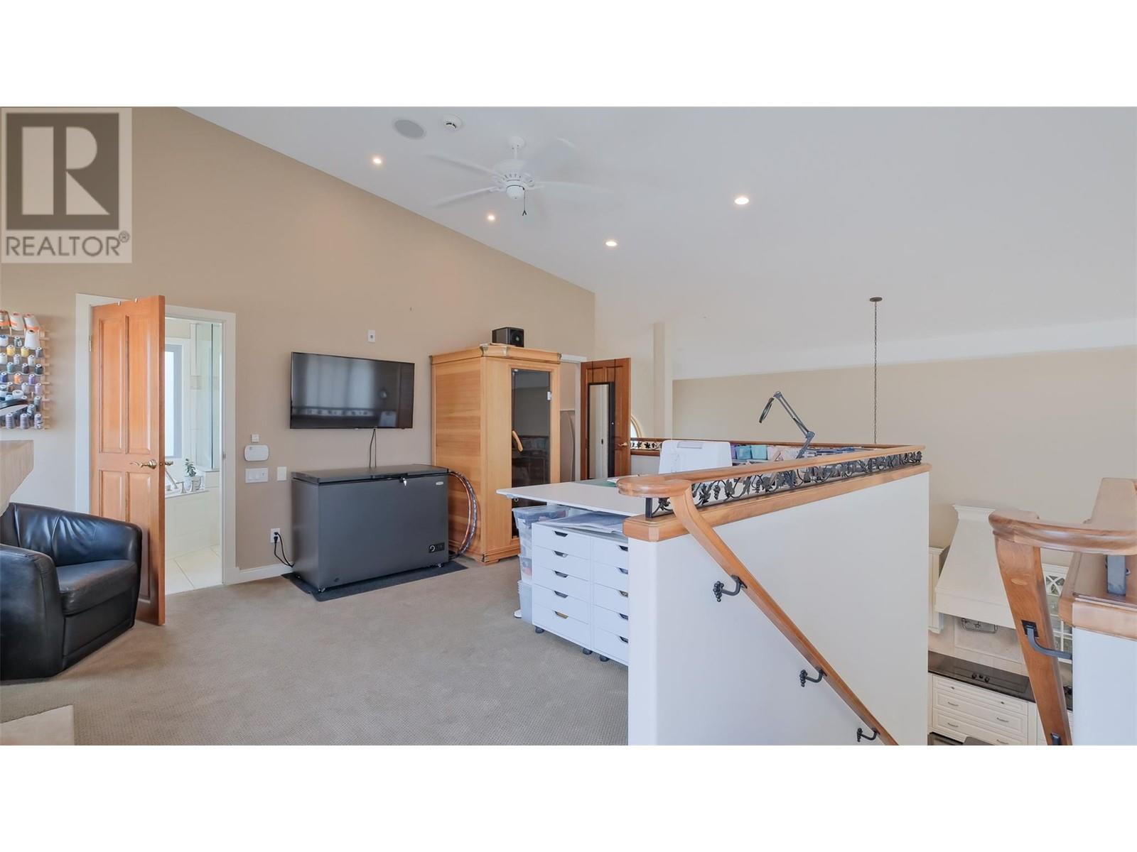 250 Marina Way Unit# 804, Penticton, British Columbia  V2A 1H4 - Photo 45 - 10320380