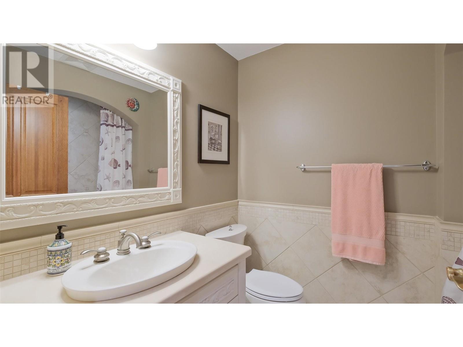 250 Marina Way Unit# 804, Penticton, British Columbia  V2A 1H4 - Photo 63 - 10320380