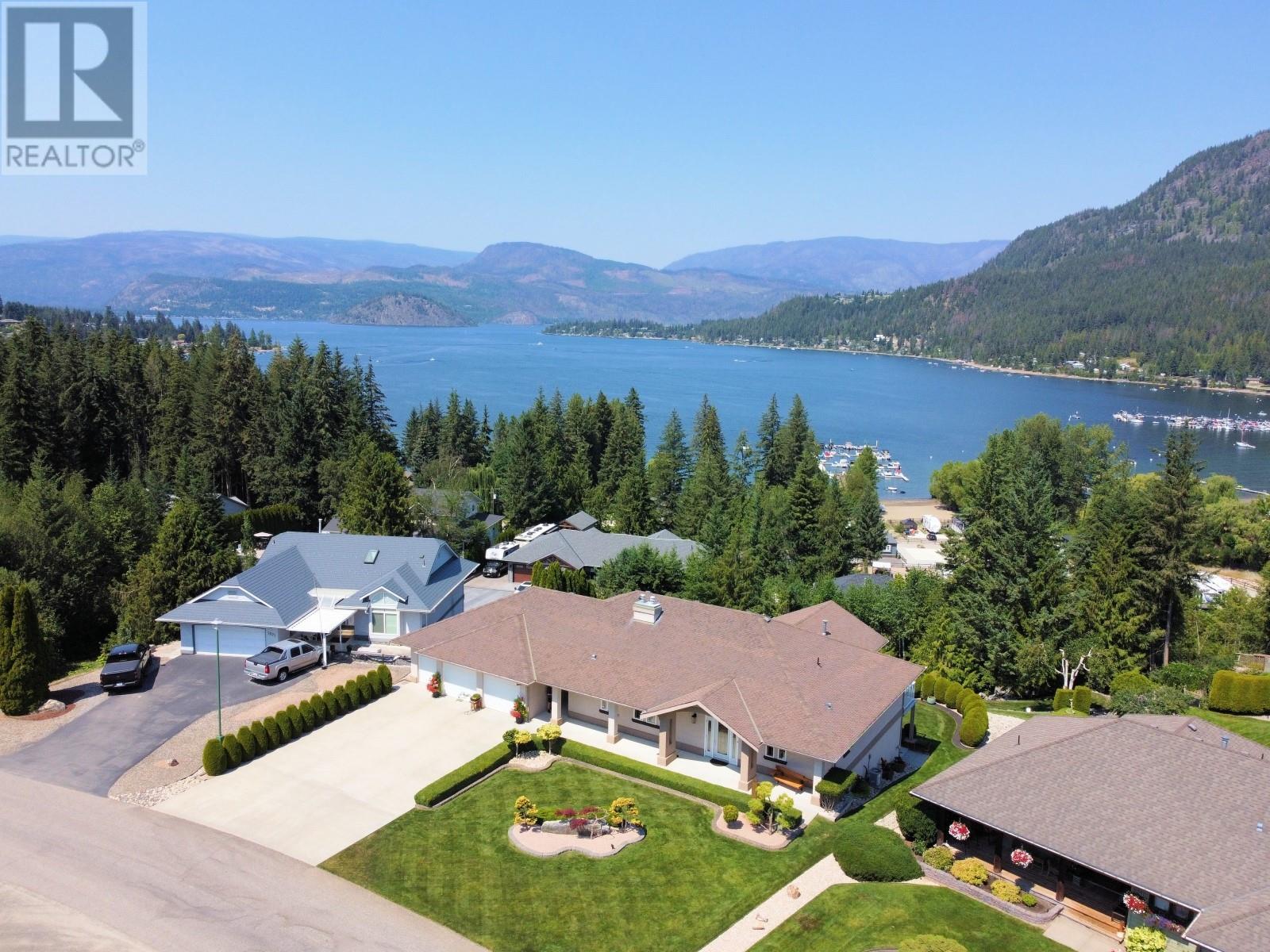 2675 Doebert Road, Blind Bay, British Columbia  V0E 1H1 - Photo 4 - 10320141