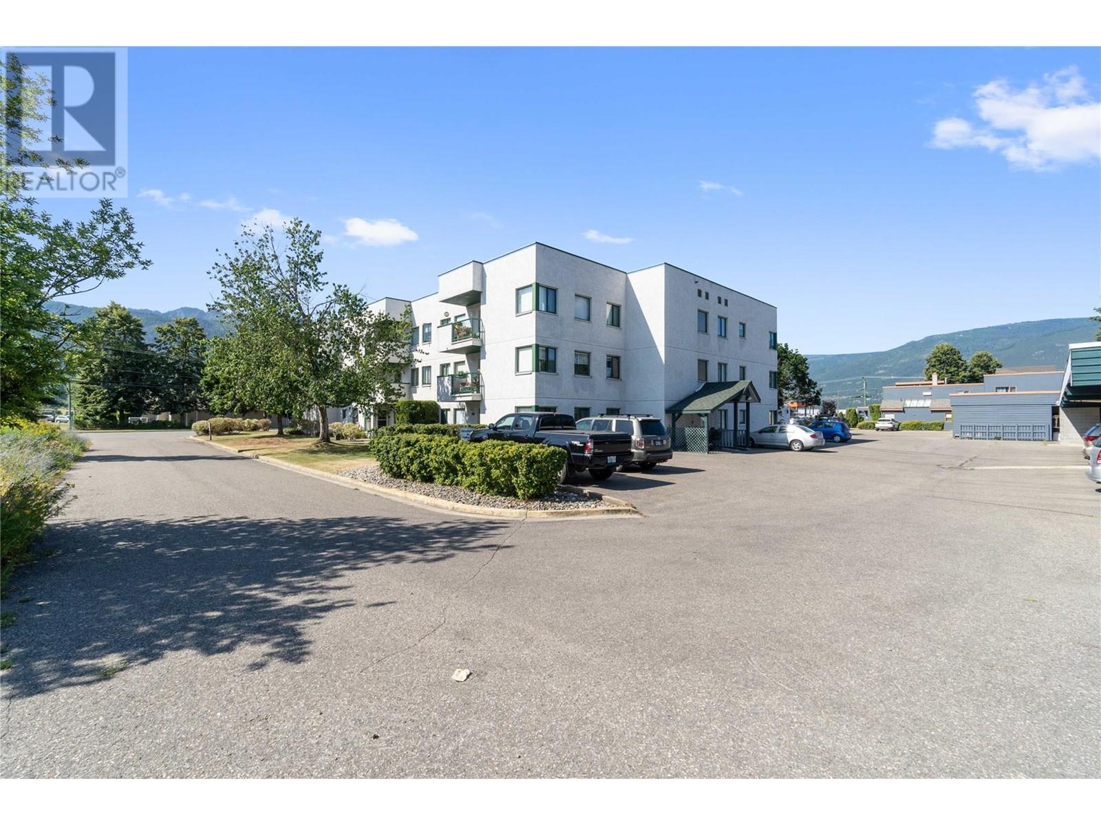 851 5 Avenue Sw Unit# 303, Salmon Arm, British Columbia  V1E 1K2 - Photo 45 - 10320411