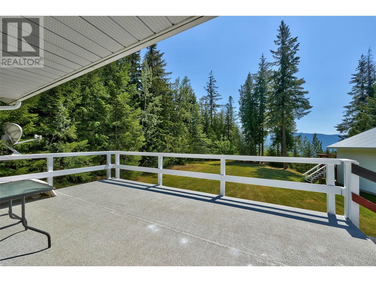 6803 Magna Bay Drive, Magna Bay, British Columbia  V0E 1A0 - Photo 10 - 10320474