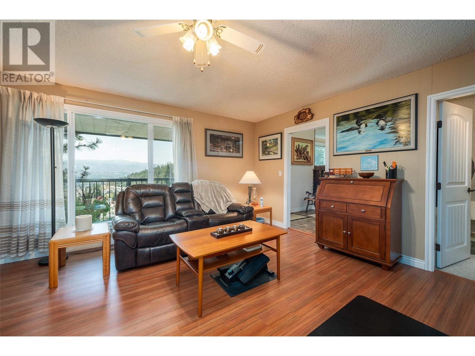 410 Clifton Road, Kelowna, British Columbia  V1V 1A5 - Photo 10 - 10320633