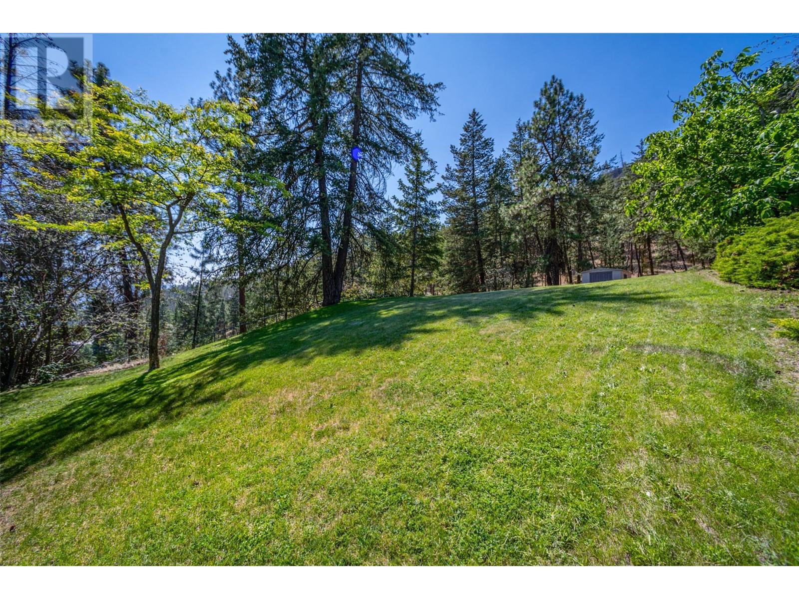 410 Clifton Road, Kelowna, British Columbia  V1V 1A5 - Photo 47 - 10320633