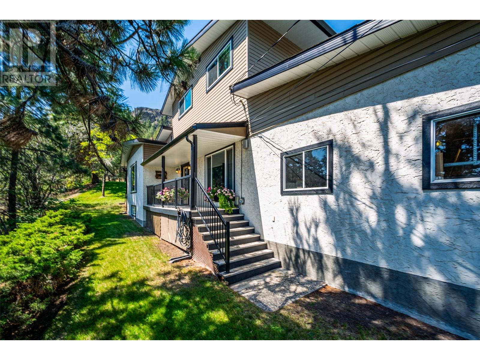 410 Clifton Road, Kelowna, British Columbia  V1V 1A5 - Photo 6 - 10320633