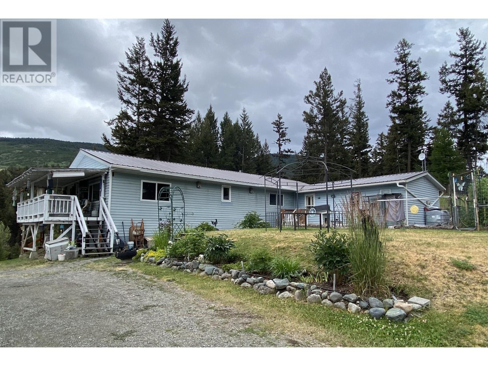 9661 97 C Highway, Merritt, British Columbia  V1K 1M6 - Photo 2 - 180157