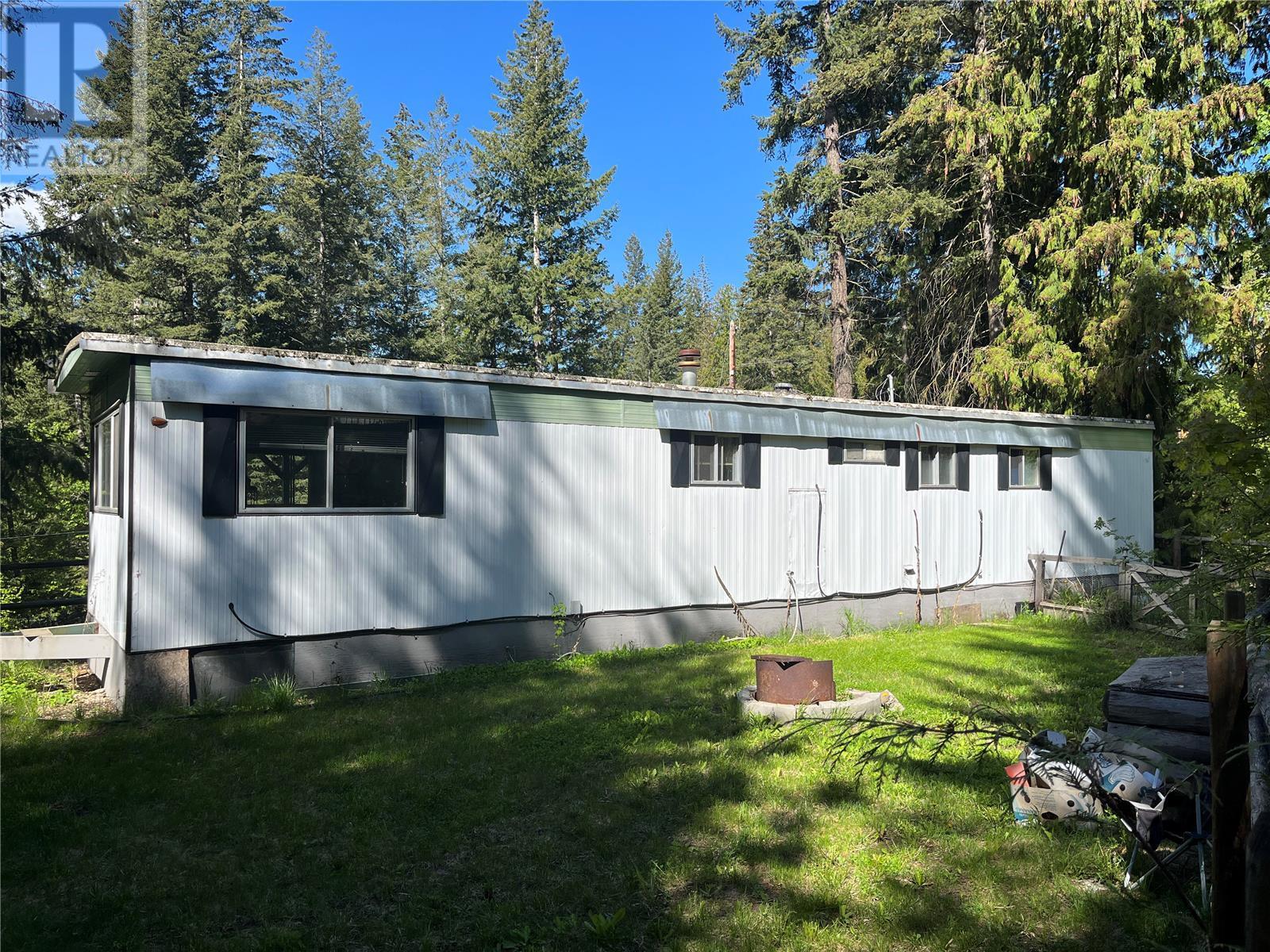 645 Badger Road, Tappen, British Columbia  V0E 2X1 - Photo 8 - 10321089