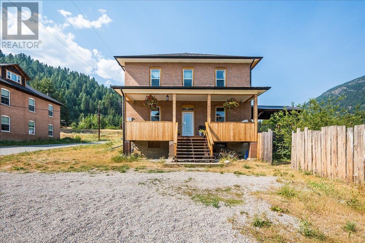 2489 Purdy Road, Robson, British Columbia  V1N 4T9 - Photo 19 - 2478805