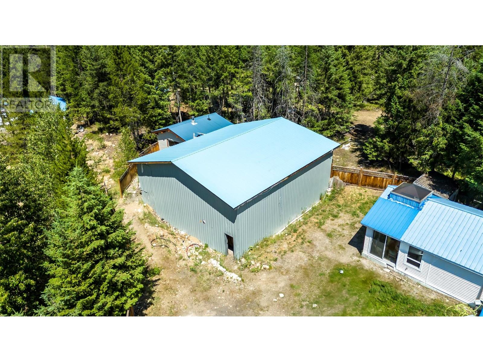 15 Boulder Road, Beaverdell, British Columbia  V0H 1A0 - Photo 2 - 10320675