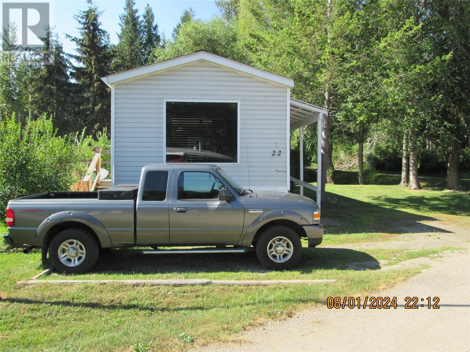 4061 11 Avenue Ne Unit# 22, Salmon Arm, British Columbia  V1E 1C7 - Photo 2 - 10321153