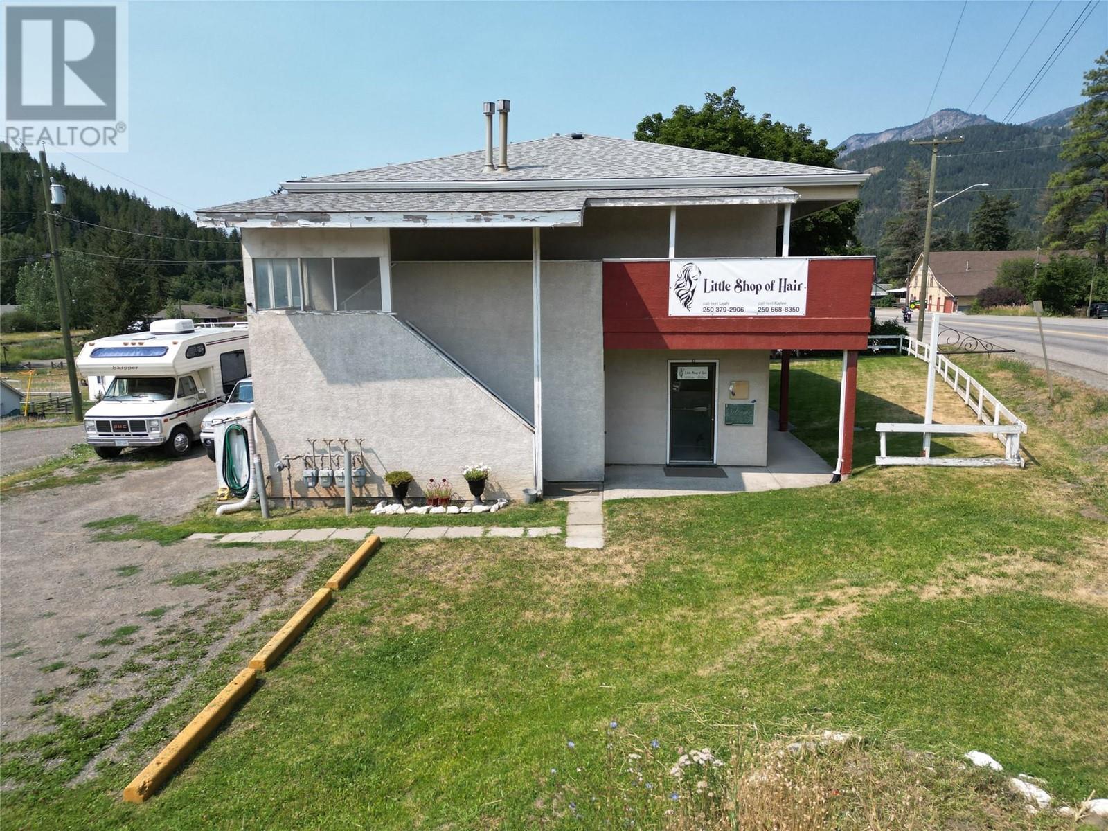 5683 97 Highway N, Falkland, British Columbia  V0E 1W1 - Photo 3 - 10320843