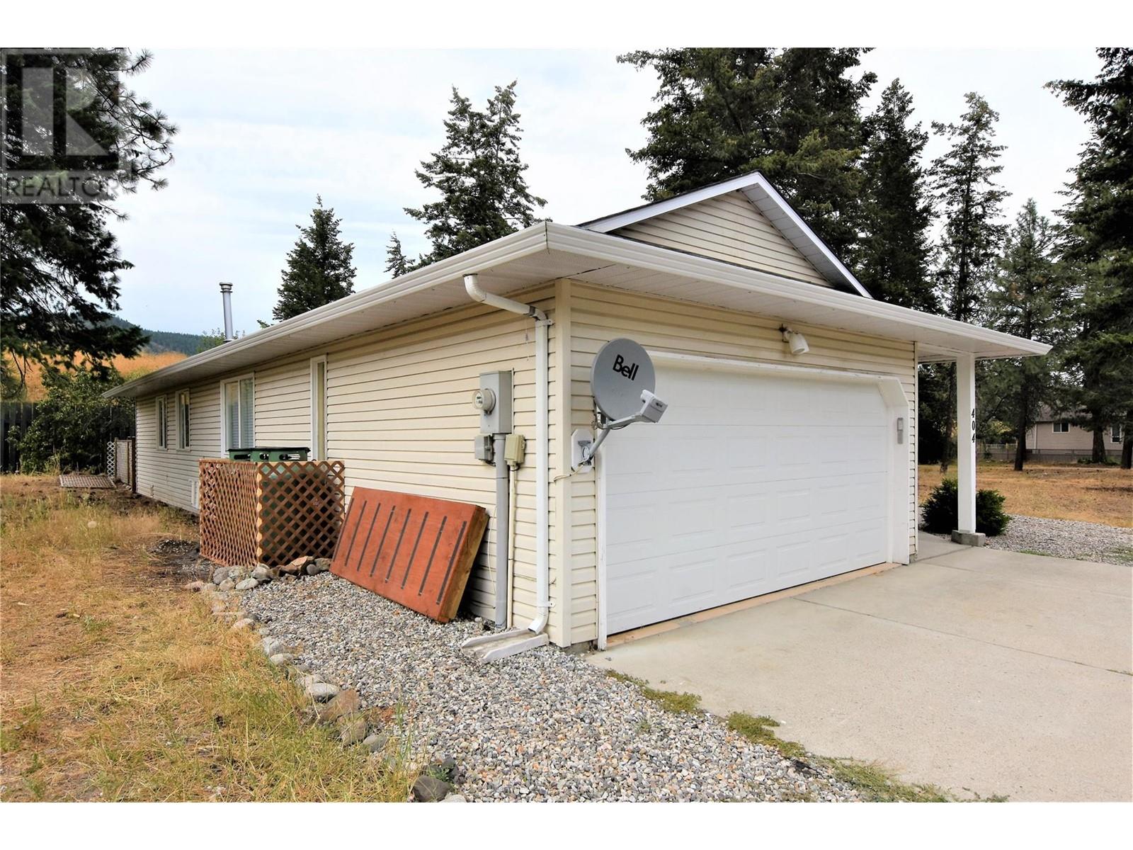 404 Hummingbird Avenue, Vernon, British Columbia  V1H 2A1 - Photo 30 - 10321411