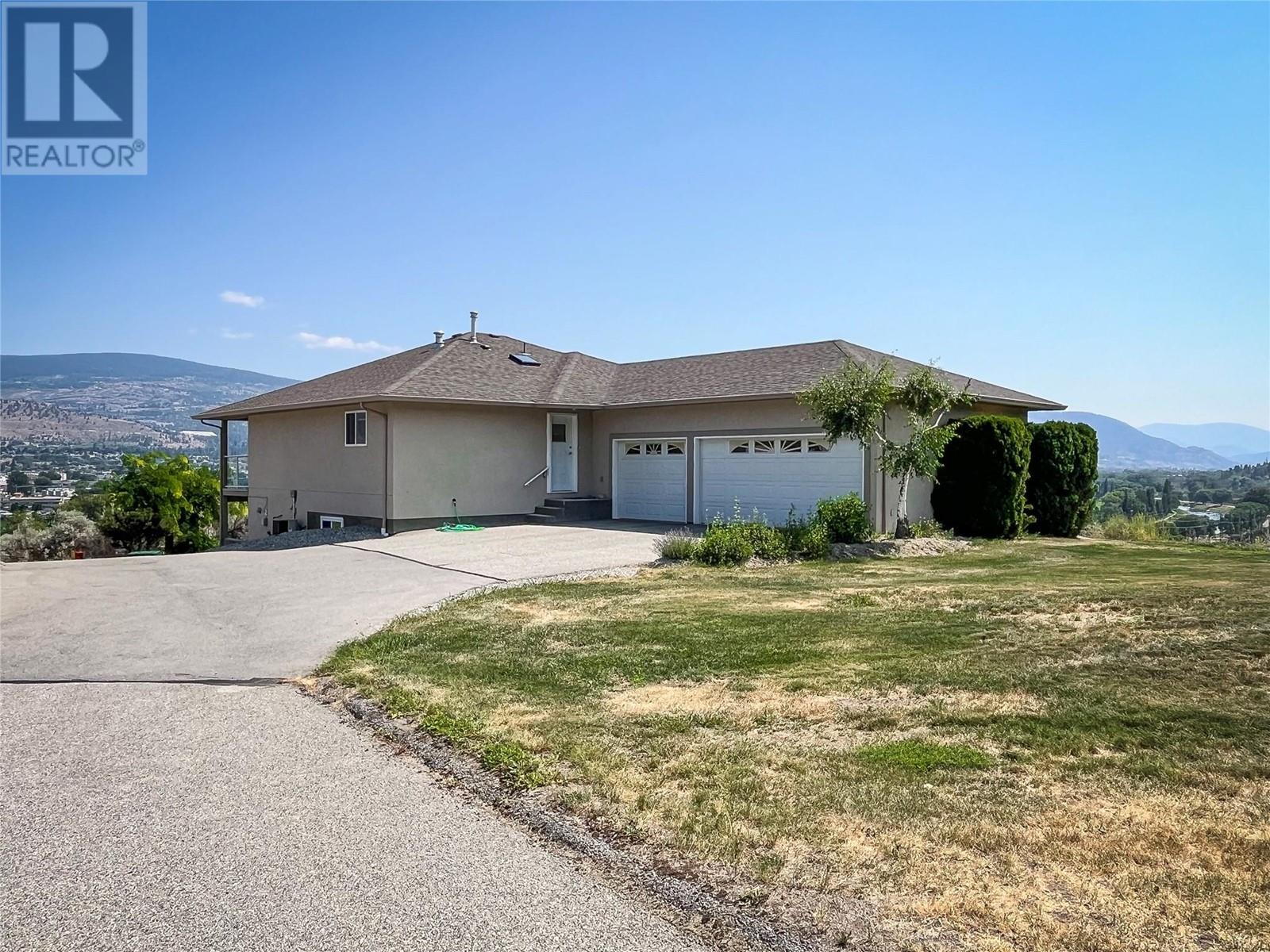 398 Ridge Road, Penticton, British Columbia  V2A 8N7 - Photo 1 - 10321097