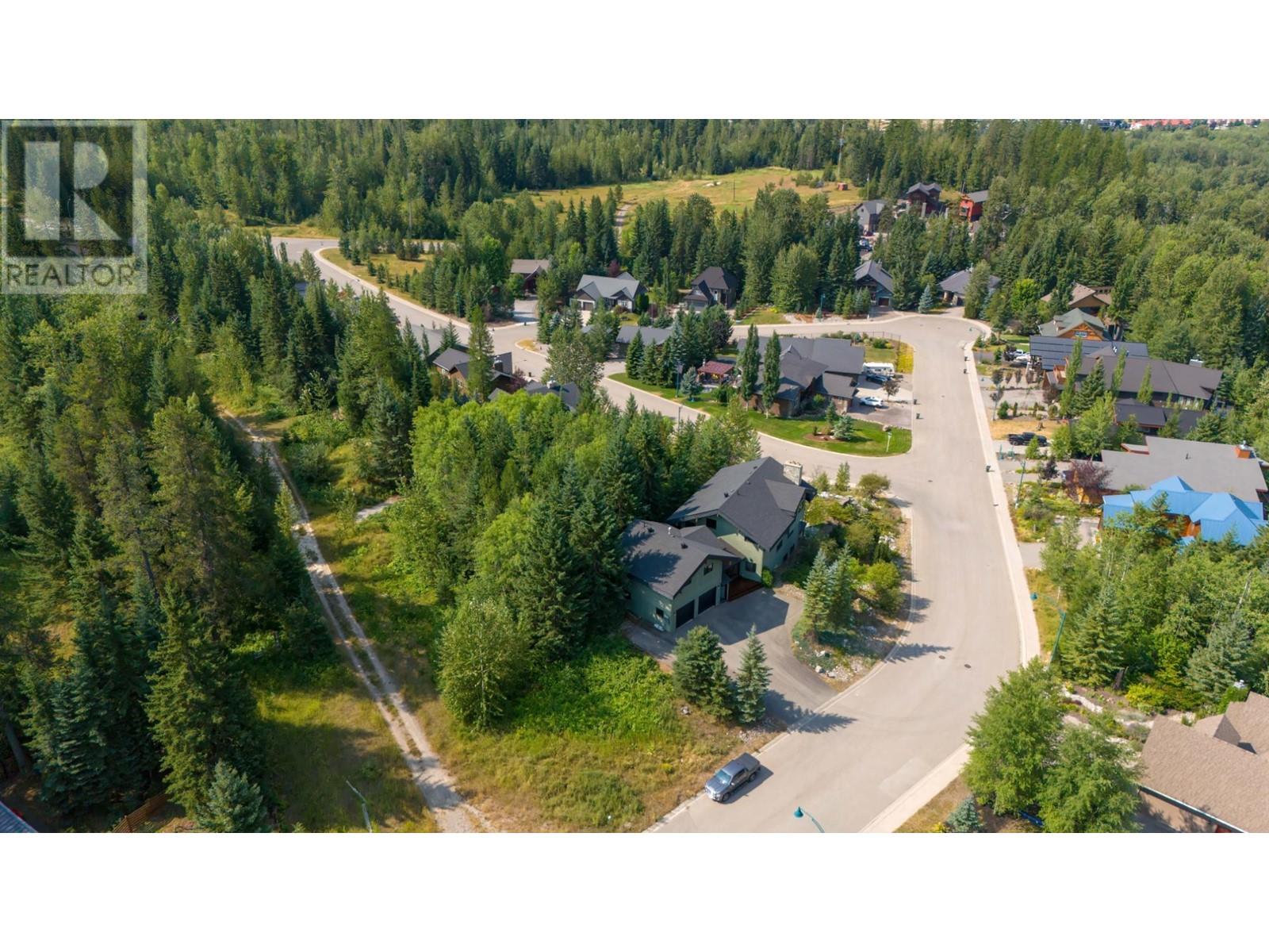 24 Cedar Bowl Drive, Fernie, British Columbia  V0B 1M4 - Photo 8 - 2478913