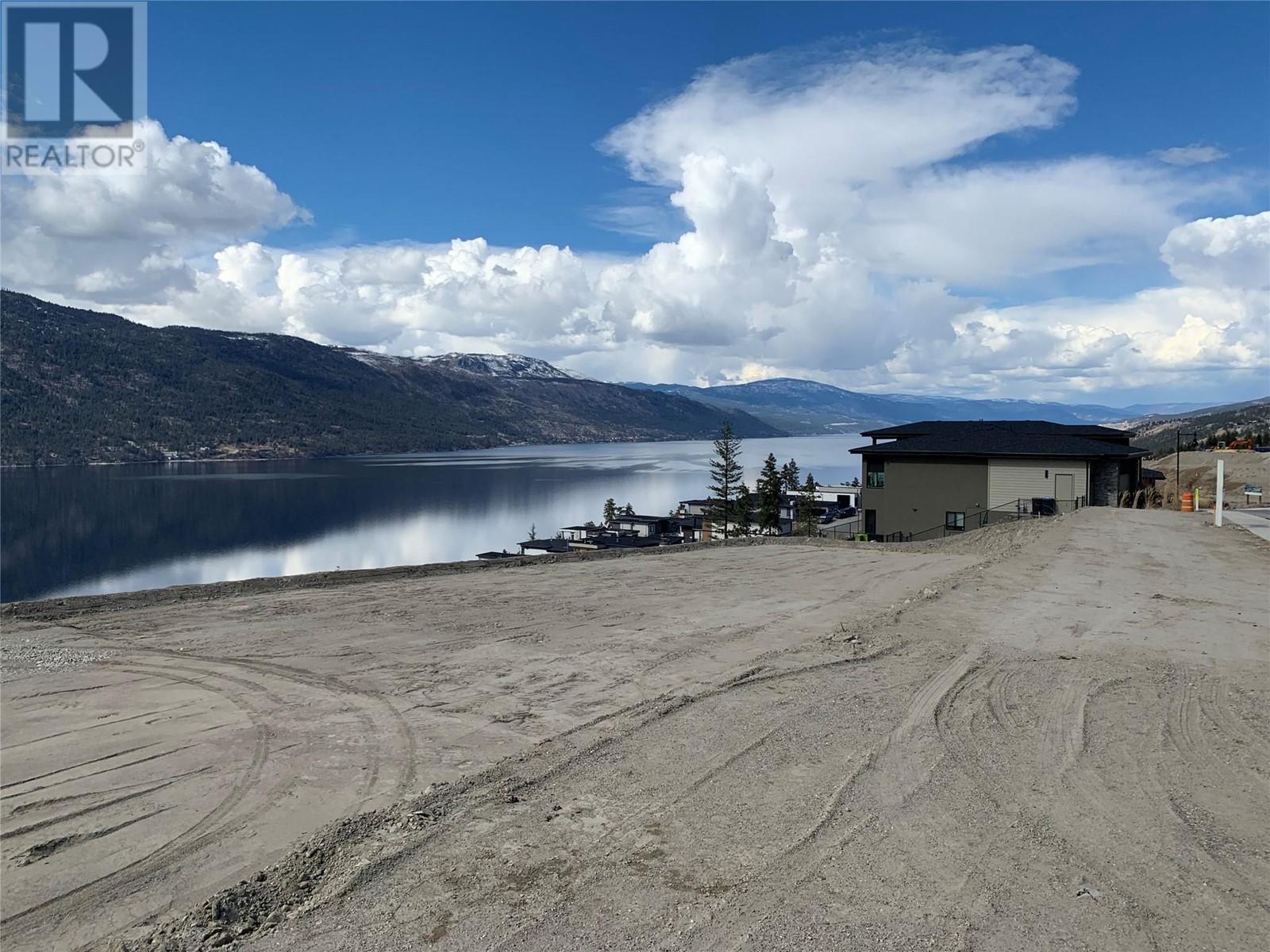 3700 Mckinley Beach Drive Unit# 7, Kelowna, British Columbia  V1V 1G2 - Photo 10 - 10321661