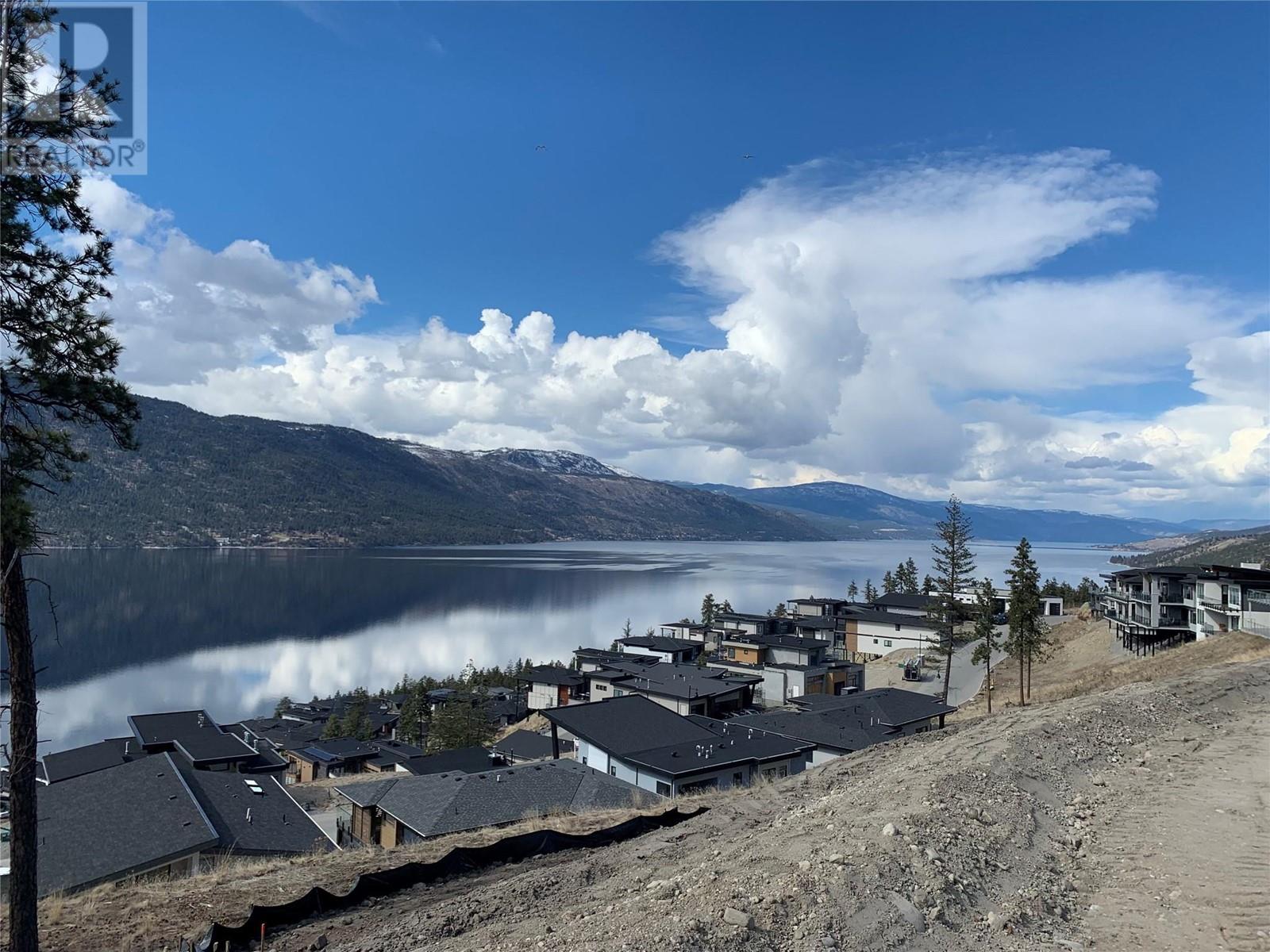 3700 Mckinley Beach Drive Unit# 7, Kelowna, British Columbia  V1V 1G2 - Photo 8 - 10321661