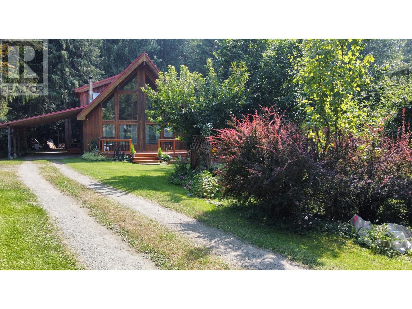 432 Bayles Road, Nakusp, British Columbia  V0G 1R1 - Photo 39 - 2478972