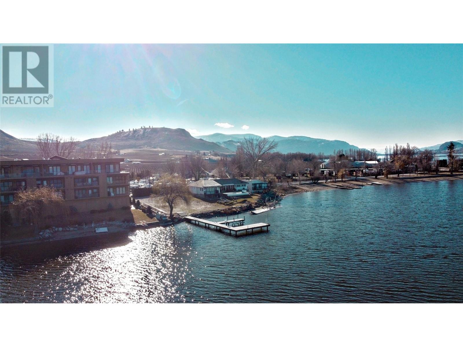 2414 Lakeshore Drive, Osoyoos, British Columbia  V0H 1V6 - Photo 15 - 10321722