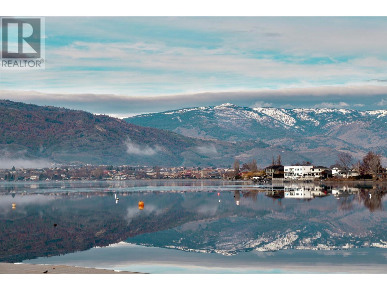 2414 Lakeshore Drive, Osoyoos, British Columbia  V0H 1V6 - Photo 8 - 10321722