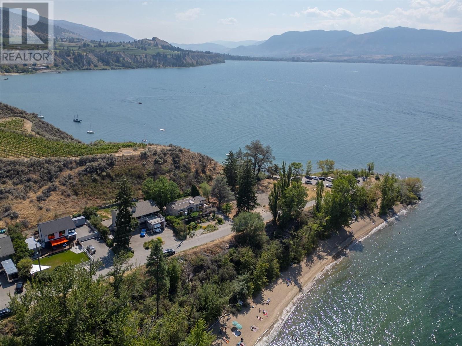 830 Three Mile Road, Penticton, British Columbia  V2A 8T7 - Photo 3 - 10321863