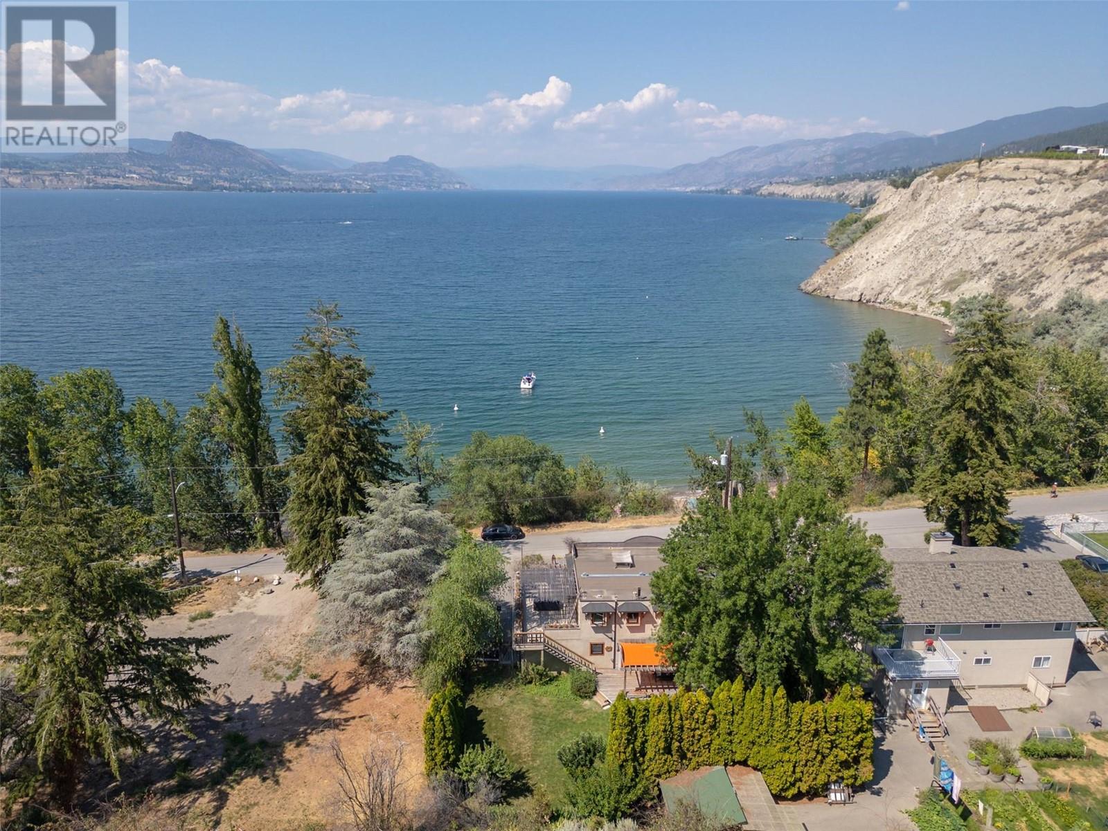 830 Three Mile Road, Penticton, British Columbia  V2A 8T7 - Photo 7 - 10321863