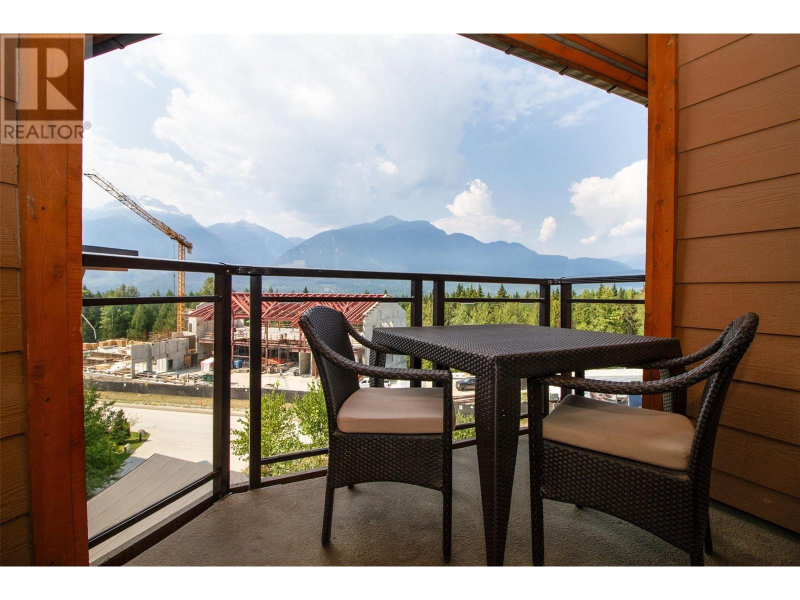 2950 Camozzi Road Unit# 1504, Revelstoke, British Columbia  V0E 2S1 - Photo 1 - 10321928