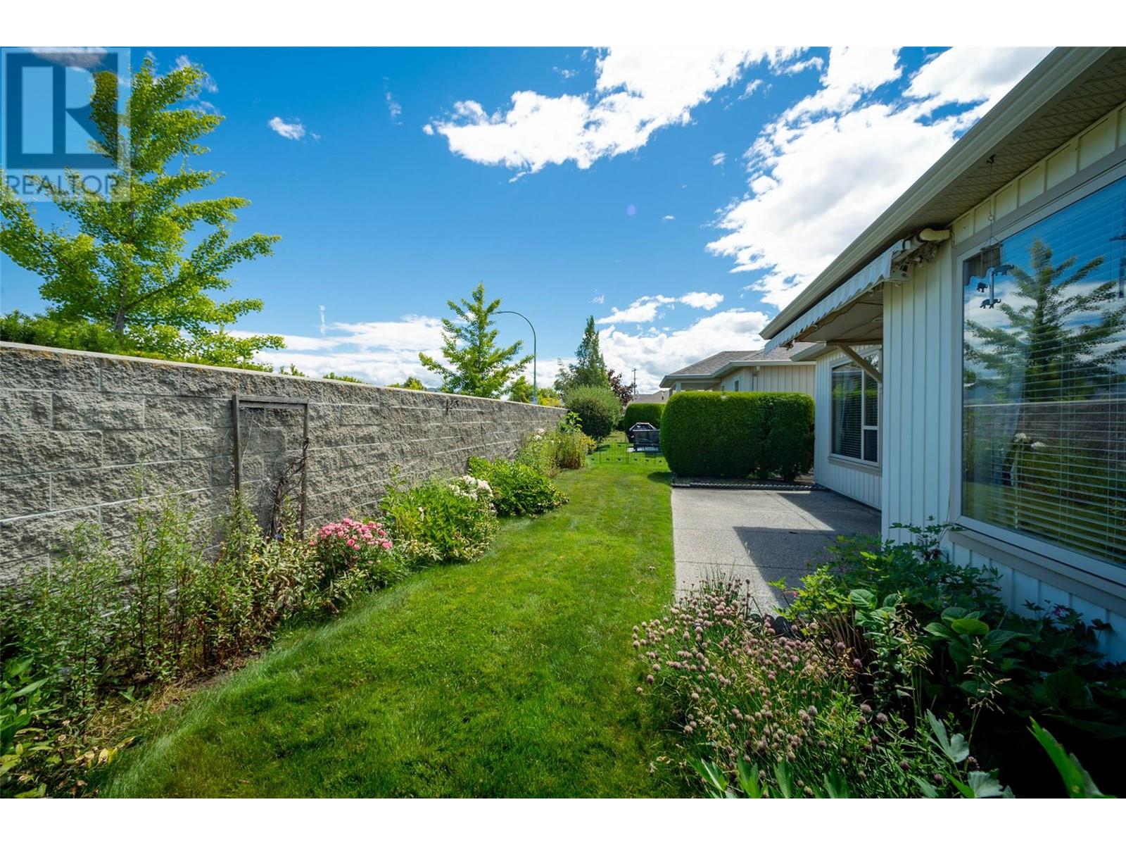 2365 Stillingfleet Road Unit# 75, Kelowna, British Columbia  V1W 4X5 - Photo 32 - 10321034