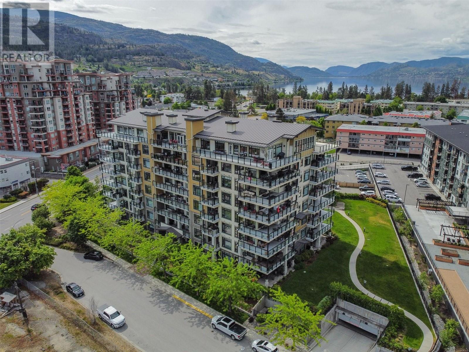 3301 Skaha Lake Road Unit# 102, Penticton, British Columbia  V2A 6G6 - Photo 1 - 10322254