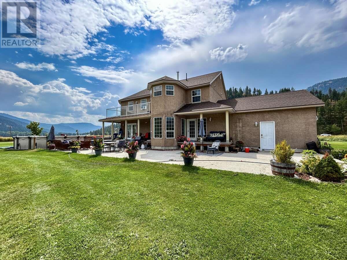 5284 Christian Valley Road, Westbridge, British Columbia  V0H 1Y0 - Photo 4 - 10322379