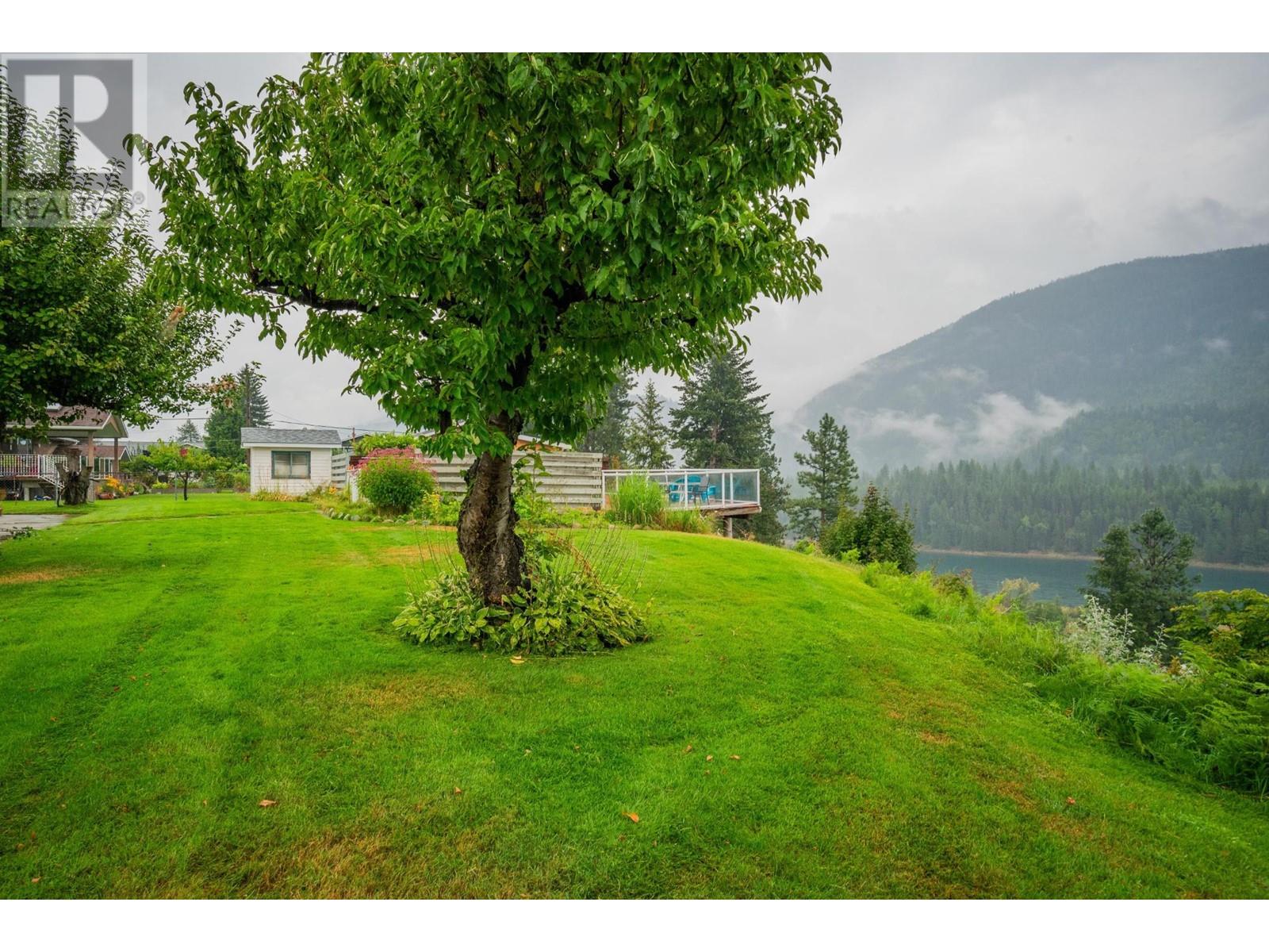 534 14th Avenue, Genelle, British Columbia  V0G 1G0 - Photo 55 - 2479168