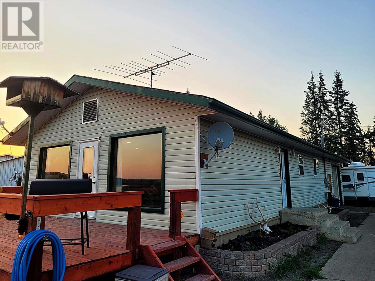 15451 Old Edmonton Highway, Dawson Creek, British Columbia  V0C 2L0 - Photo 2 - 10322635