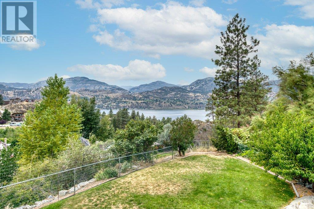 113 Christie Mountain Lane, Okanagan Falls, British Columbia  V0H 1R3 - Photo 31 - 10322657