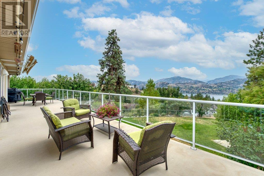 113 Christie Mountain Lane, Okanagan Falls, British Columbia  V0H 1R3 - Photo 32 - 10322657