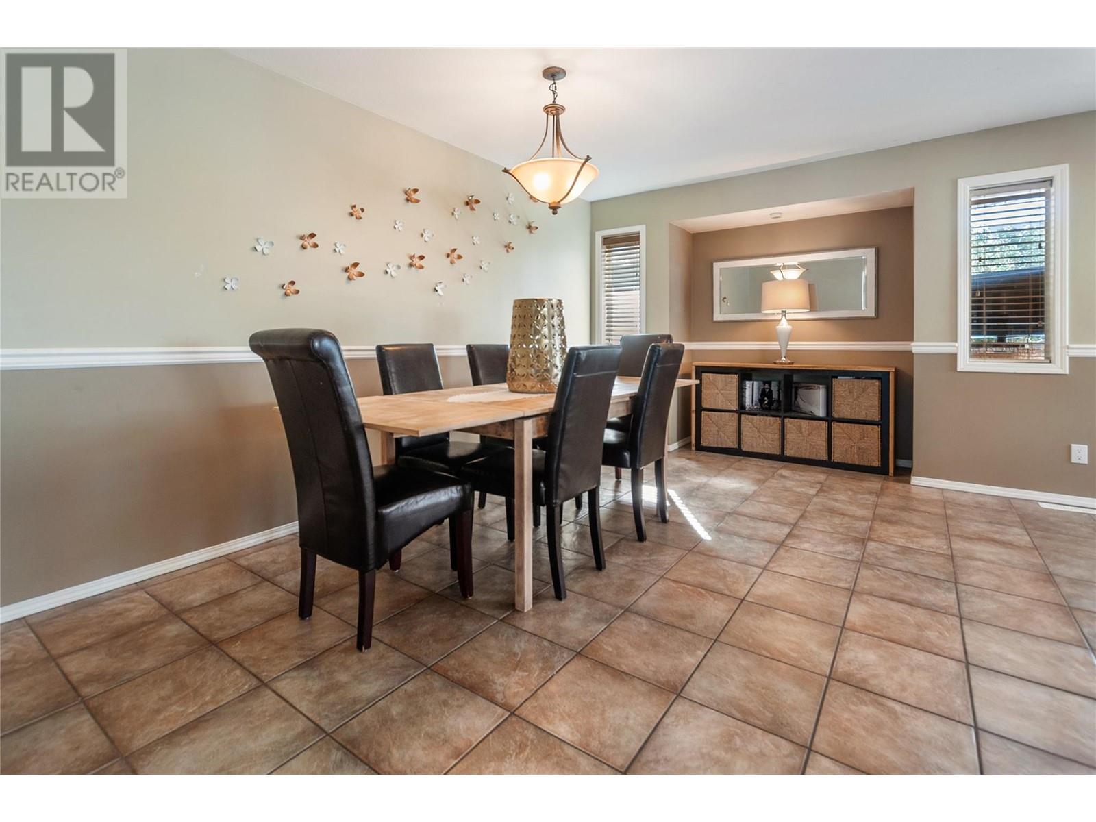 2404 Wiltse Drive, Penticton, British Columbia  V2A 7Y9 - Photo 5 - 10322748