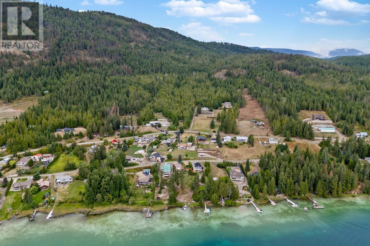 3712 Parri Road, Sorrento, British Columbia  V0E 2W1 - Photo 60 - 10322695