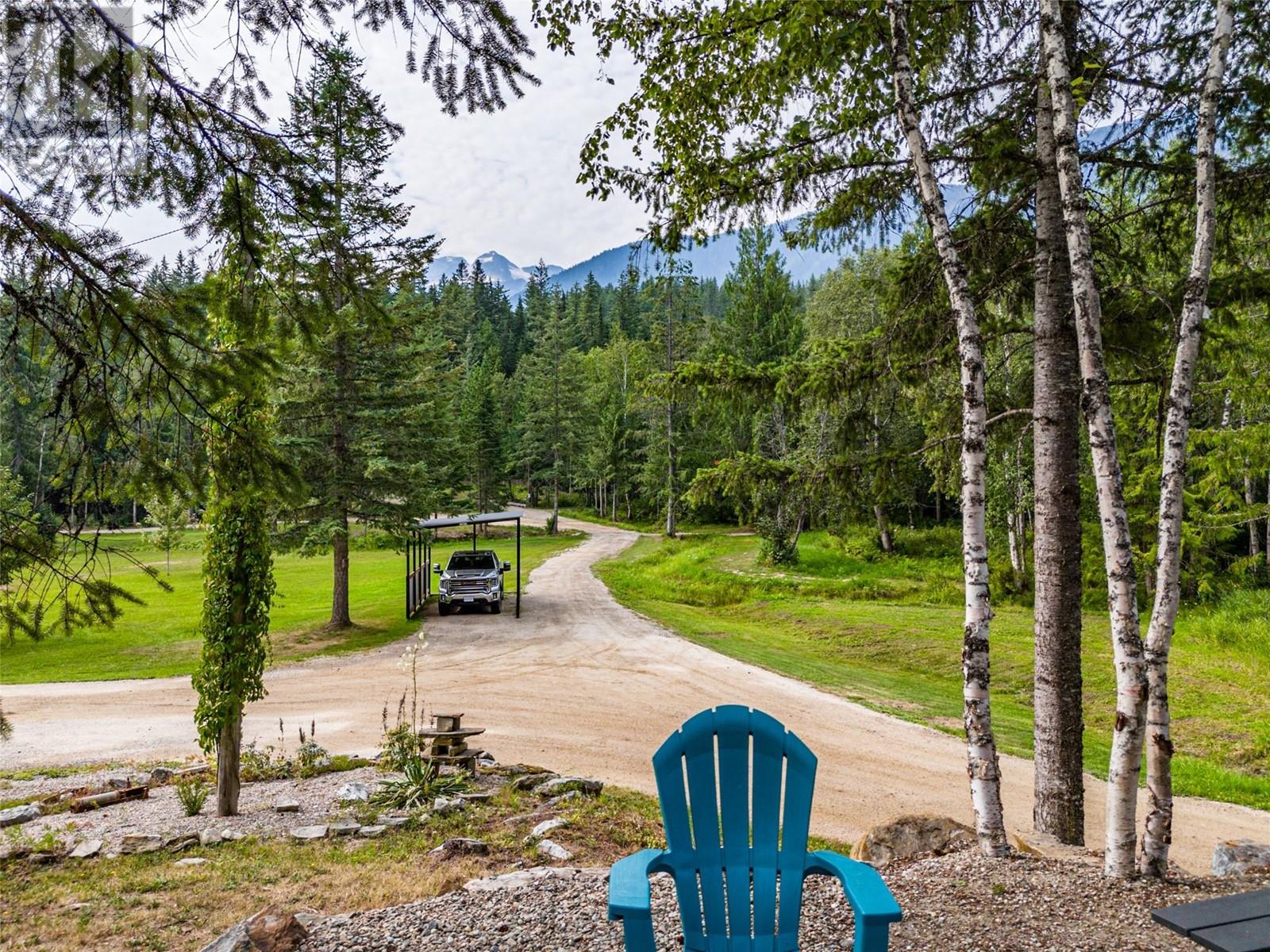 1750 Highway 23 South Highway S, Revelstoke, British Columbia  V0E 2S0 - Photo 21 - 10322480