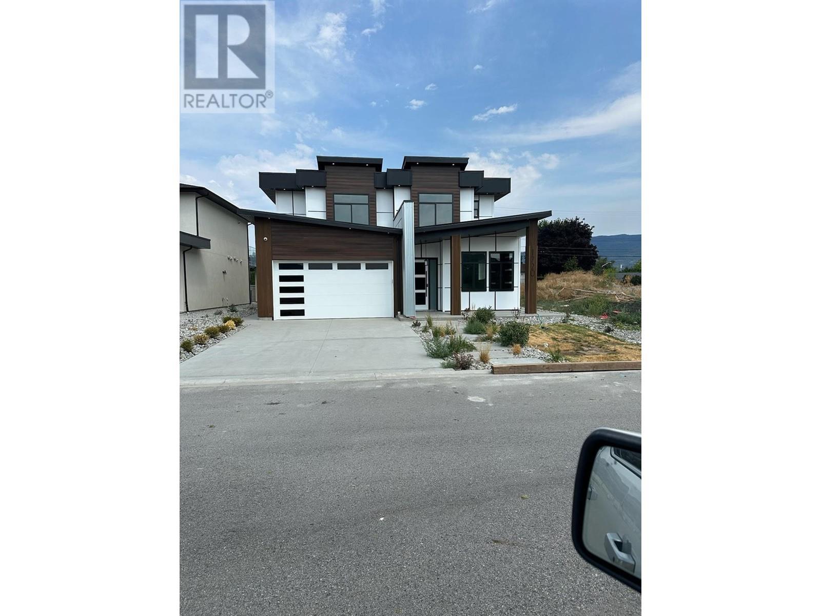 1720 Treffry Place, Summerland, British Columbia  V0H 1Z9 - Photo 1 - 10322935