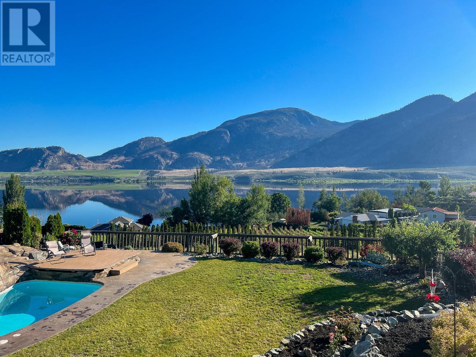 10015 87th Street, Osoyoos, British Columbia  V0H 1V2 - Photo 6 - 10322717