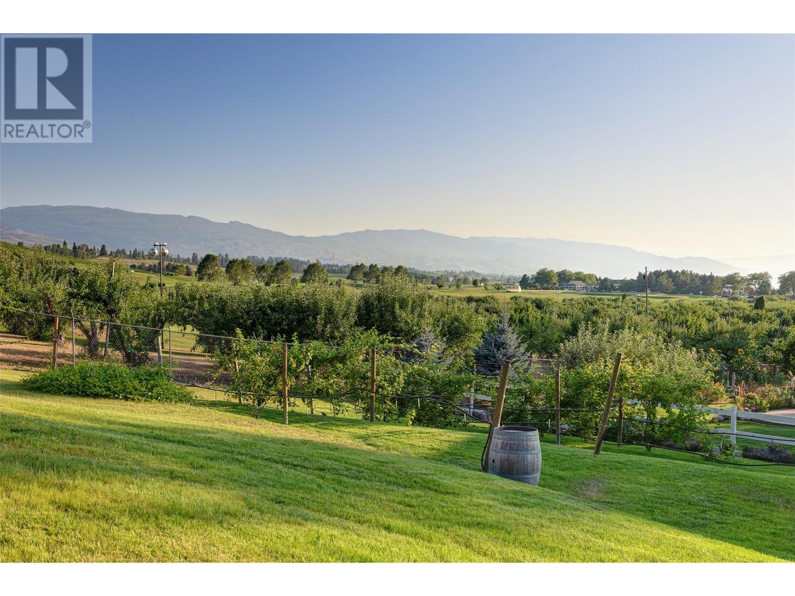 2967 Mcculloch Road, Kelowna, British Columbia  V1W 4A5 - Photo 60 - 10321929