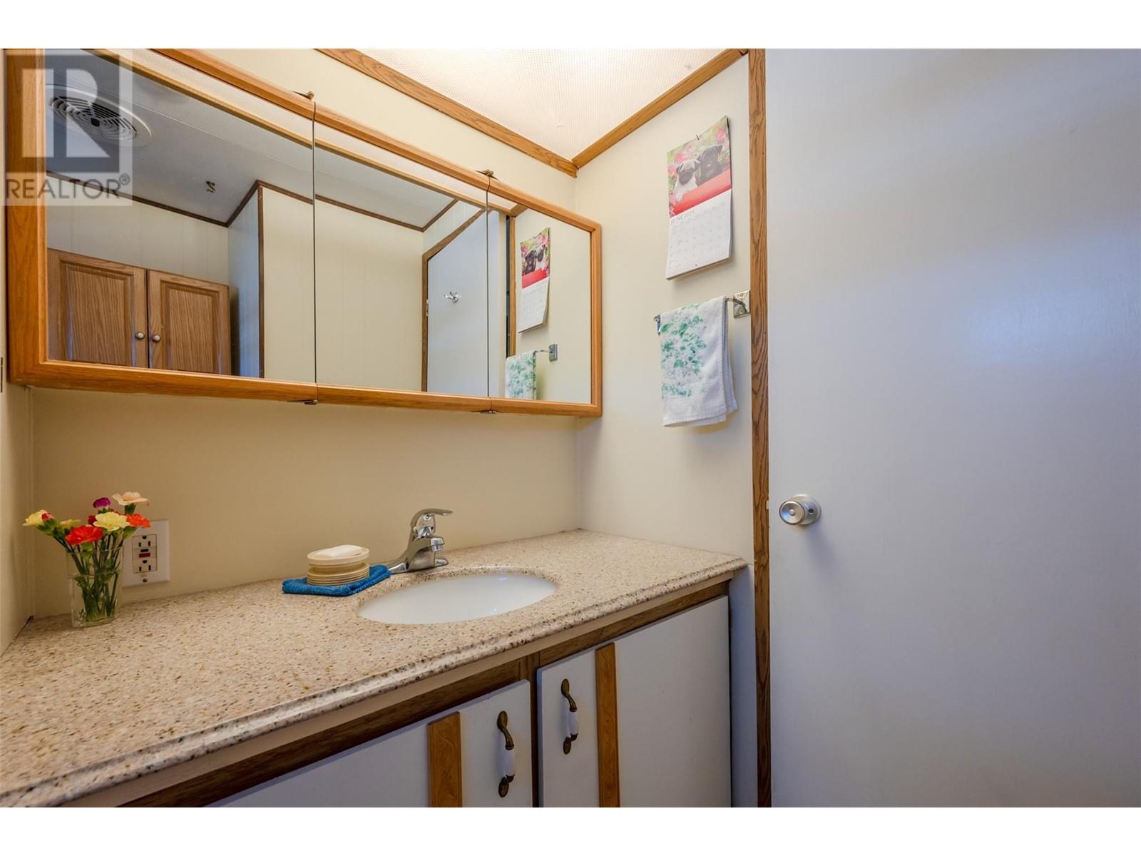 2773 South Main Street Unit# 26, Penticton, British Columbia  V0H 5J5 - Photo 22 - 10323092