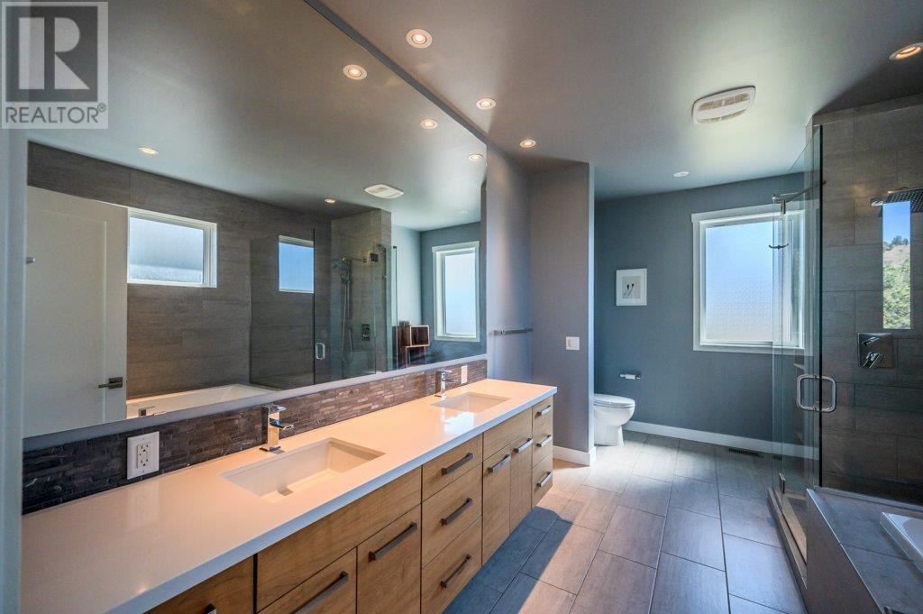 2089 Lawrence Avenue, Penticton, British Columbia  V2A 9G6 - Photo 38 - 10323068