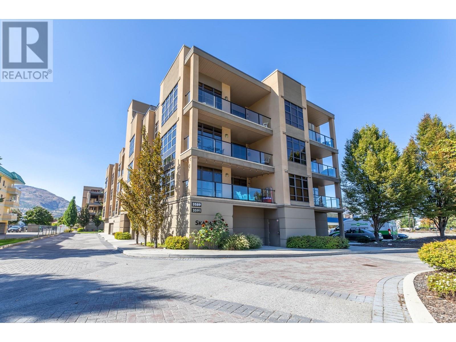 3589 Skaha Lake Road Unit# 404, Penticton, British Columbia  V2A 7K2 - Photo 1 - 10323221